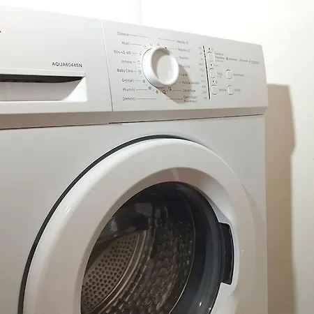 Centro Storico - Casa Con Wifi E Parcheggio A 100m Saluzzo