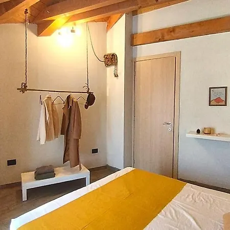 Centro Storico - Casa Con Wifi E Parcheggio A 100m Saluzzo